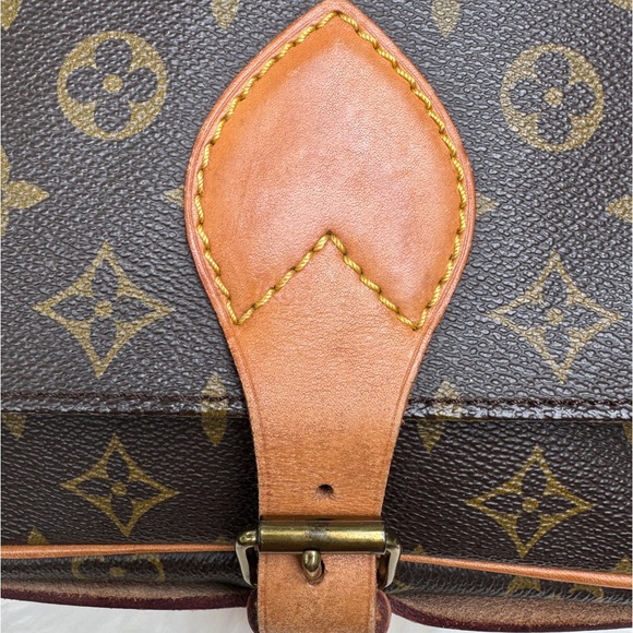 Louis Vuitton Cartouchiere GM Crossbody Bag - Picture 9 of 10
